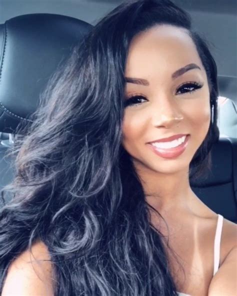 Brittany Renner (@bundleofbrittany)